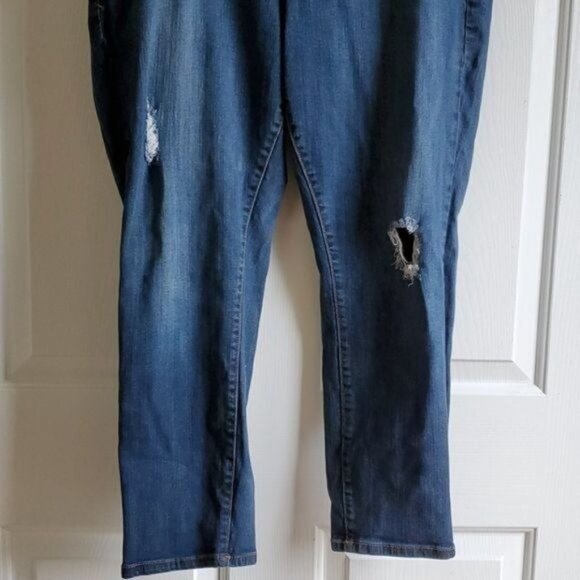 Torrid Jeans Ex Boyfriend Distressed Blue Denim Women's WOMAN'S Size 14 - Picture 4 of 9